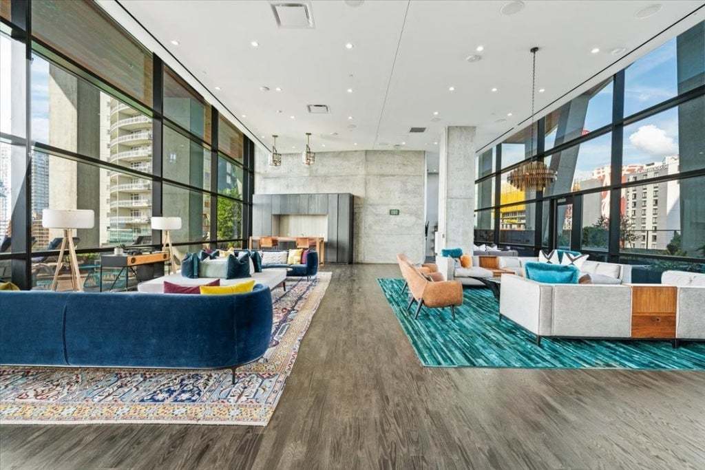 70 Rainey Condos for Sale in Downtown Austin